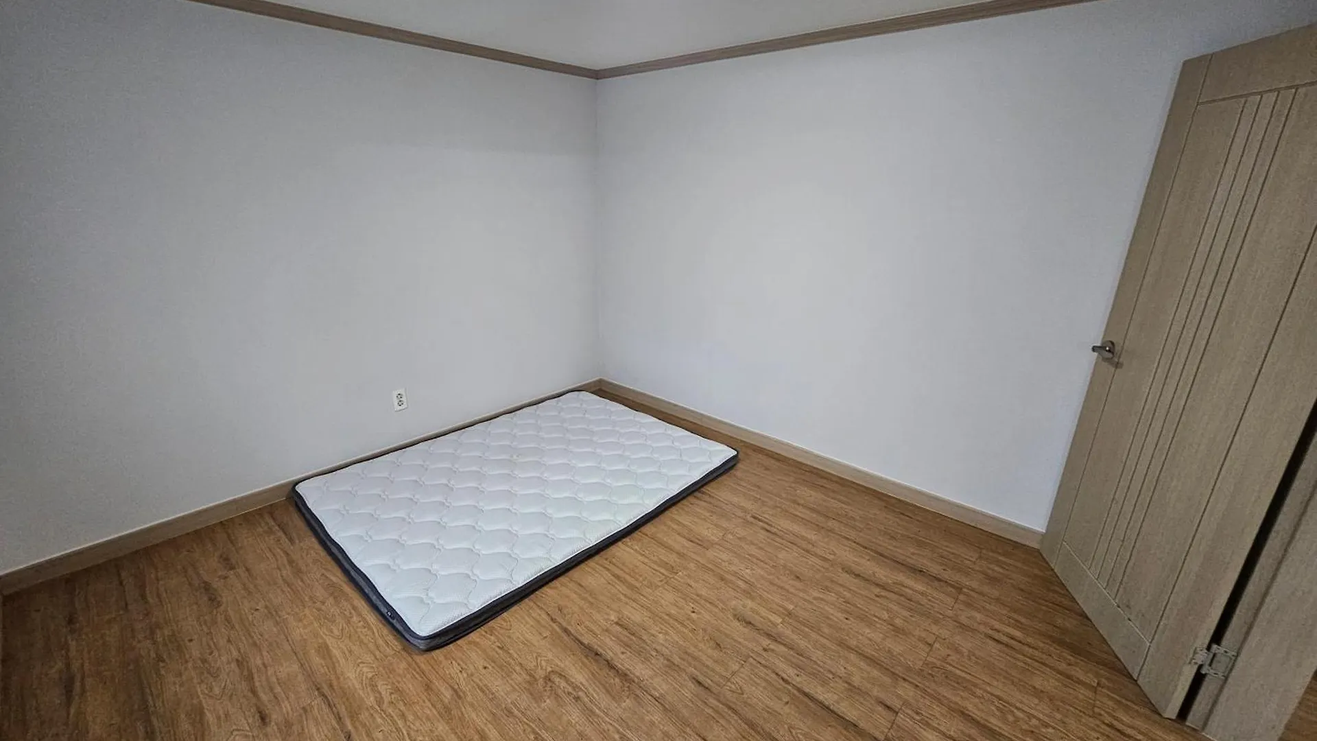 Apartment Adamville Busan